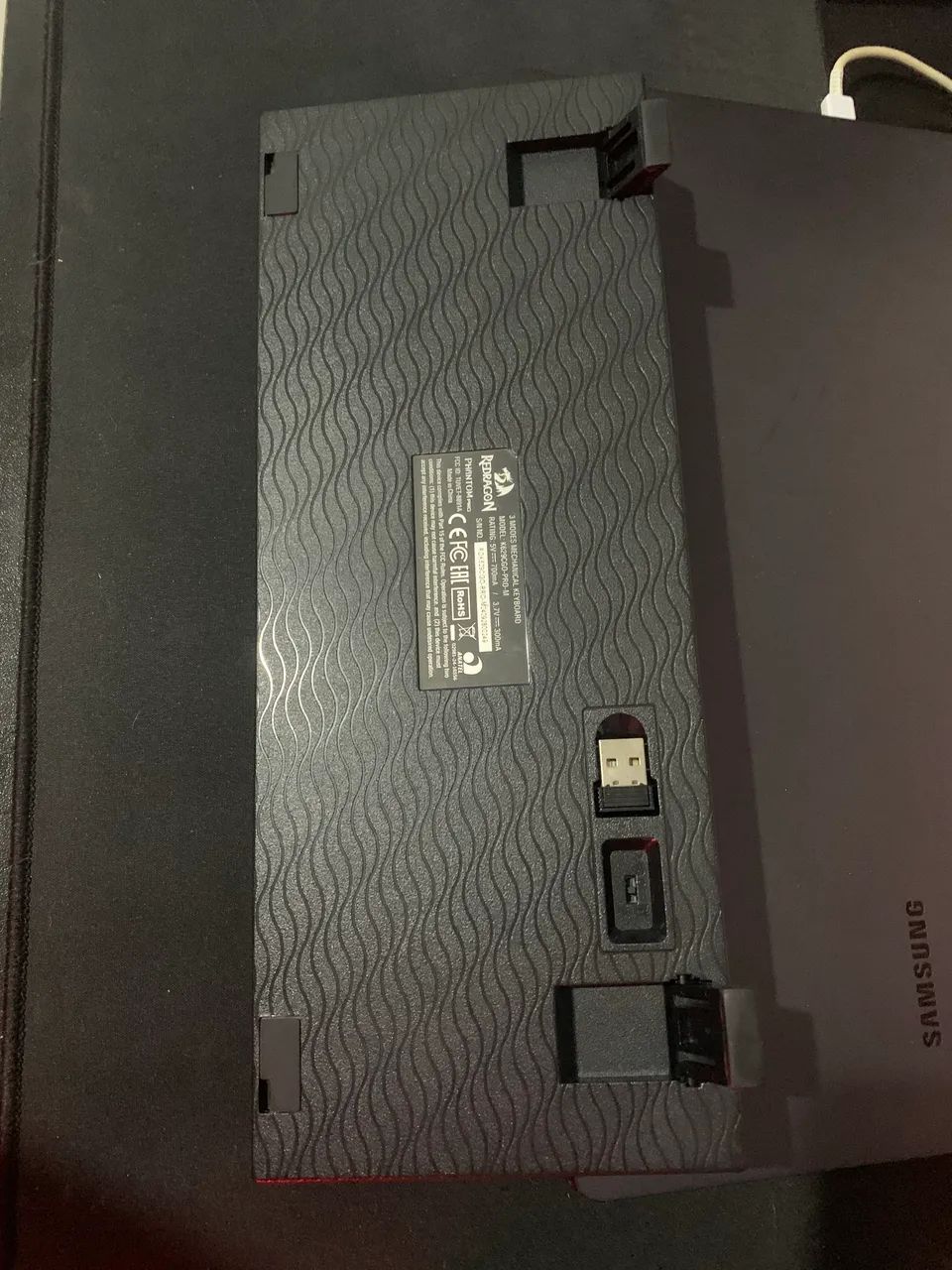 Teclado Redragon Phantom Pro - 75% ABNT2 Bluetooth - Foto 2