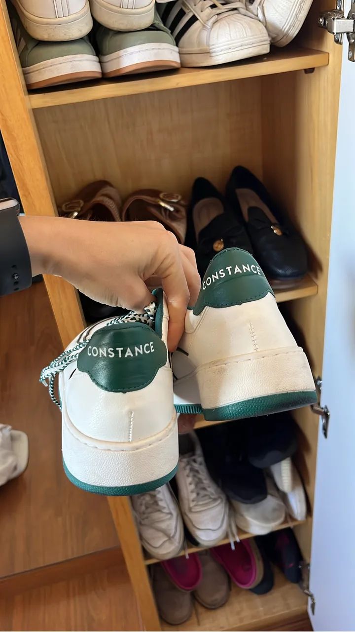 Tênis branco e verde - Foto 2
