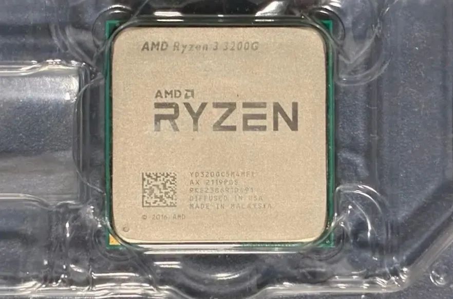 AMD Ryzen 3 3200G  - Foto 2