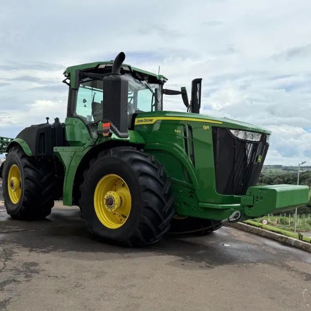 Trator JD 9540