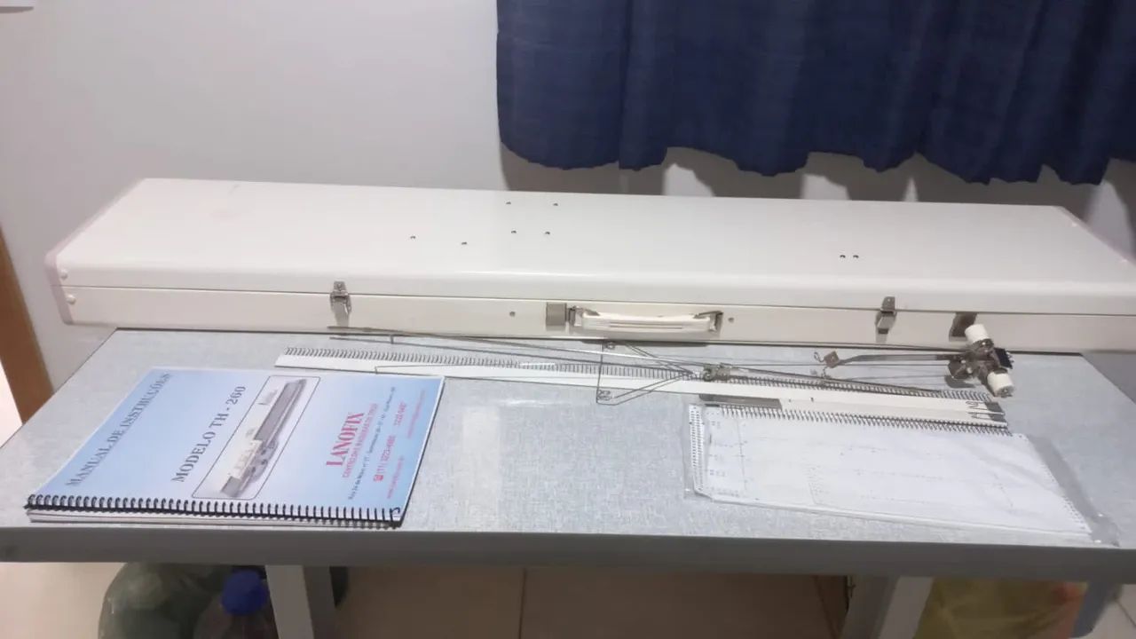 Máquina de tricô - Lanofix TH260