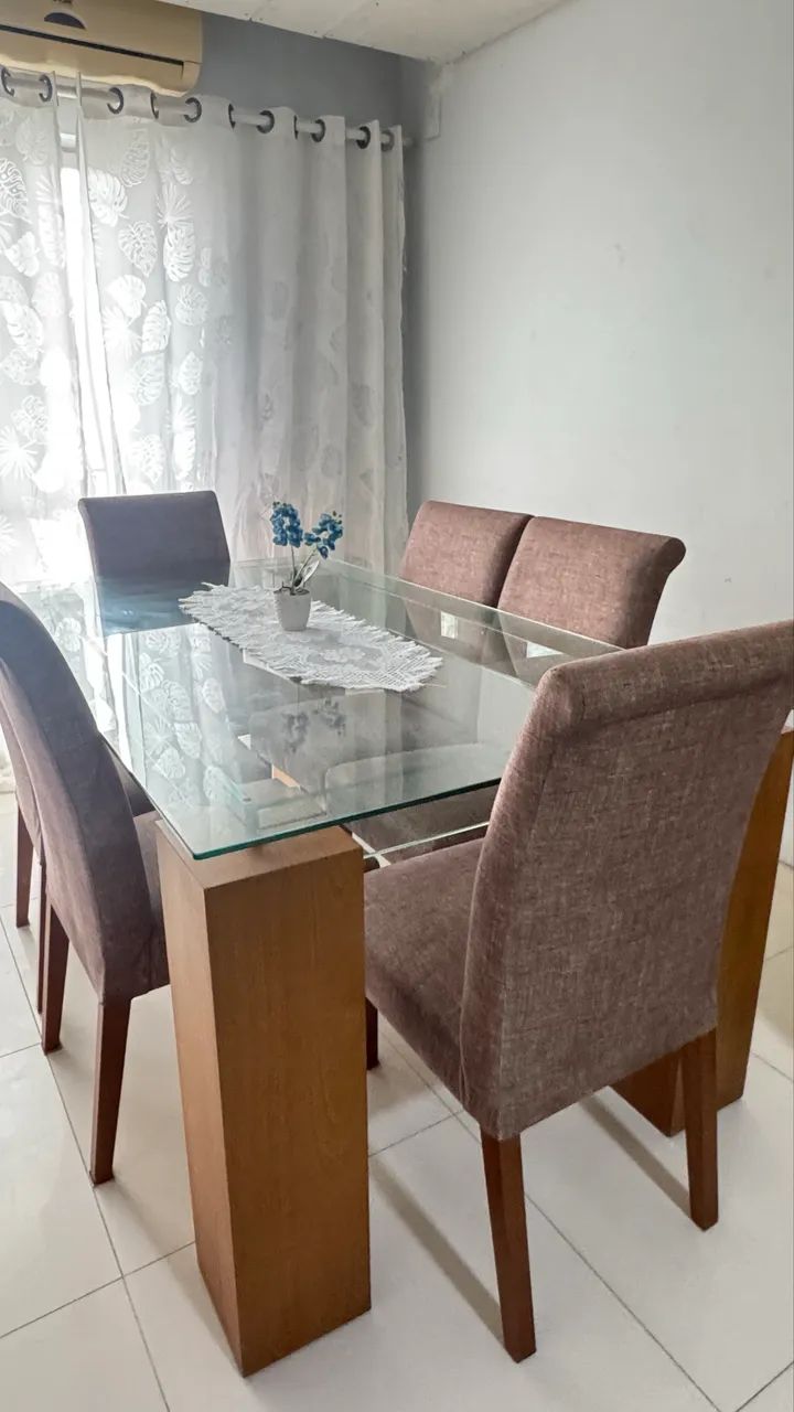 Mesa tampo de vidro 