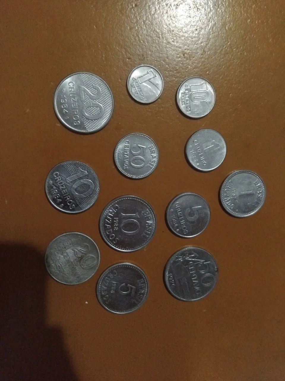 moedas antigas em bom estado  - Foto 3