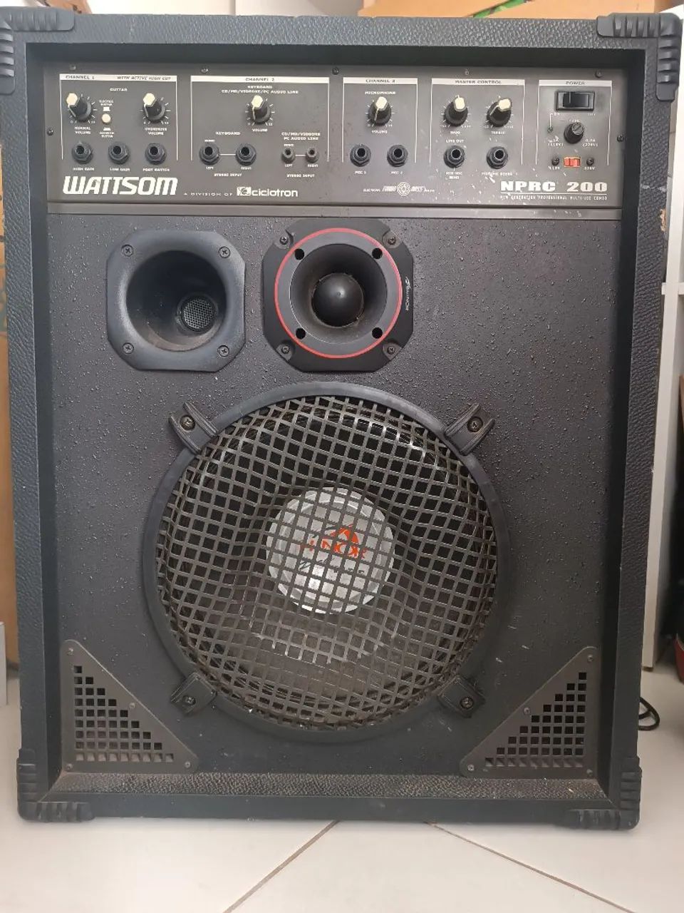 Amplificador Wattsom NPRC 200