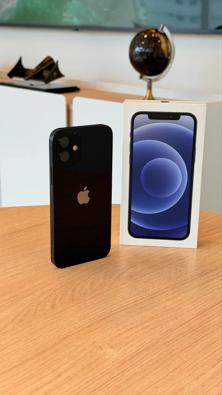 iPhone 12 64gb ( com caixa ) - Celulares e Smartphones - Vila
