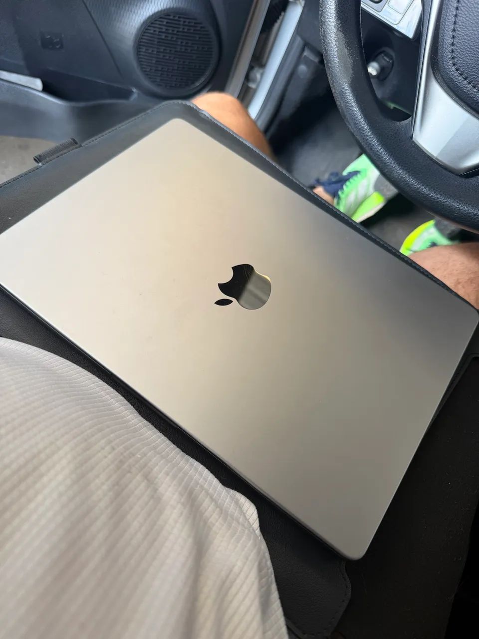 MacBook M1 Pro 512/16 - Foto 3