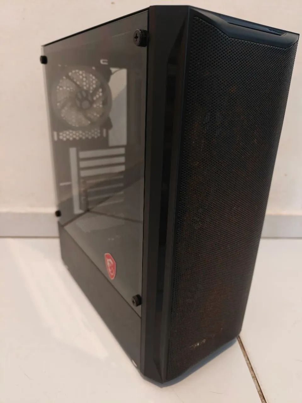 Gabinete gamer + 3 fans molex - Leia o anúncio