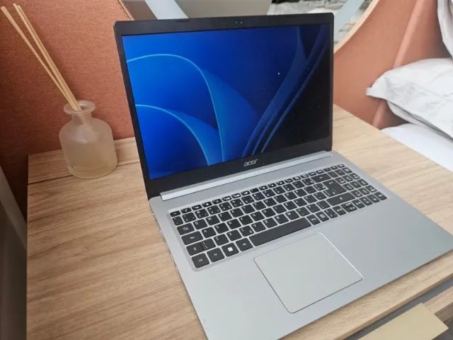 Notebook Acer Aspire 5 R7