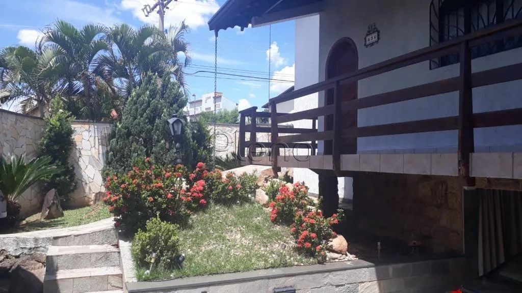 Sobrado à venda com 5 quartos no Parque Alto Taquaral, em Campinas