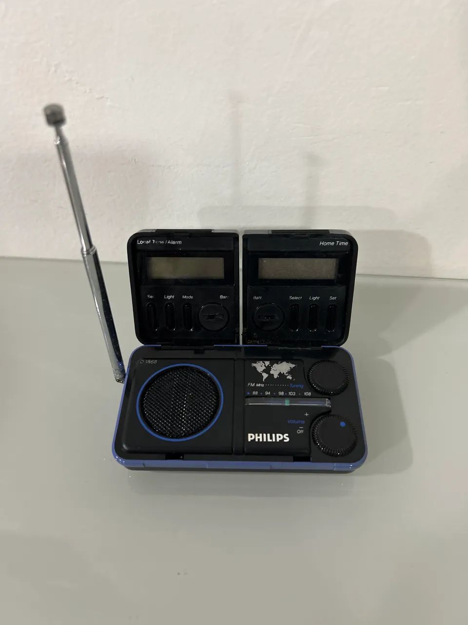 Rádio Relógio Philips D1868 - Leia  - Foto 2