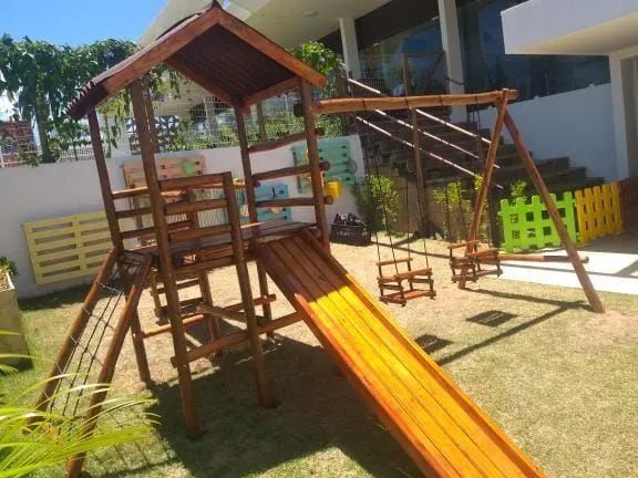 Parque infantil em eucaliptos tratados  - Foto 2