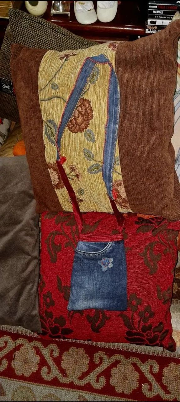 bolsa de ombro jeans artesanal decorada 