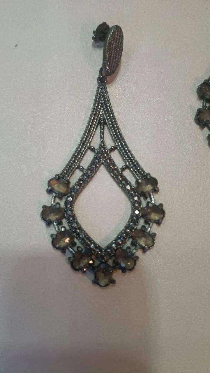 Brinco formato de gota  - Foto 2