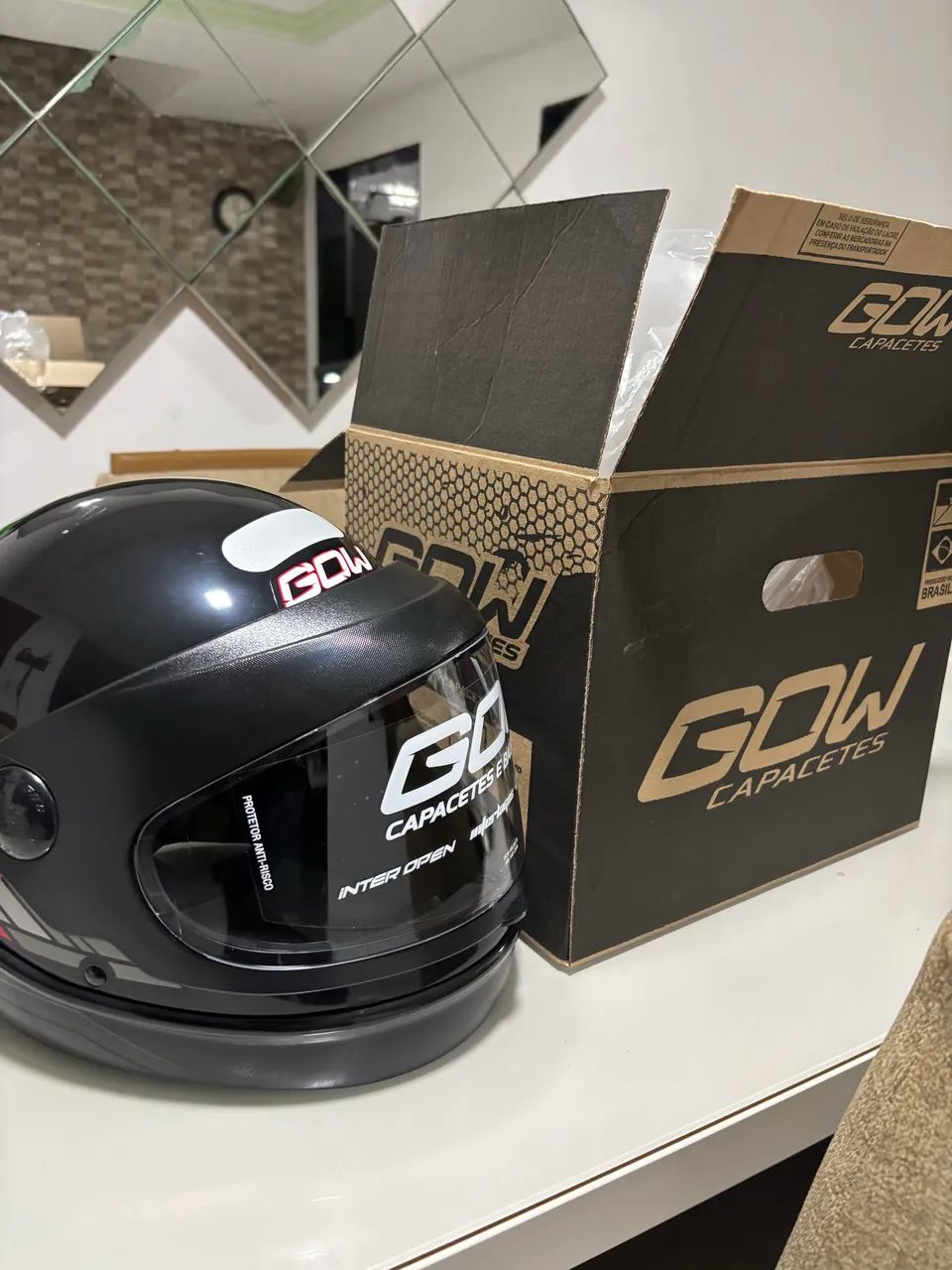 CAPACETE GOW