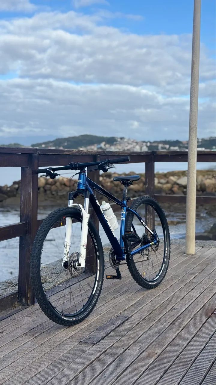 Bicicleta Bicicleta KHS alumínio aro 29  quadro 17