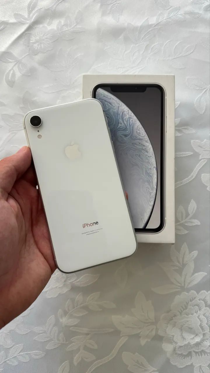 iPhone XR 