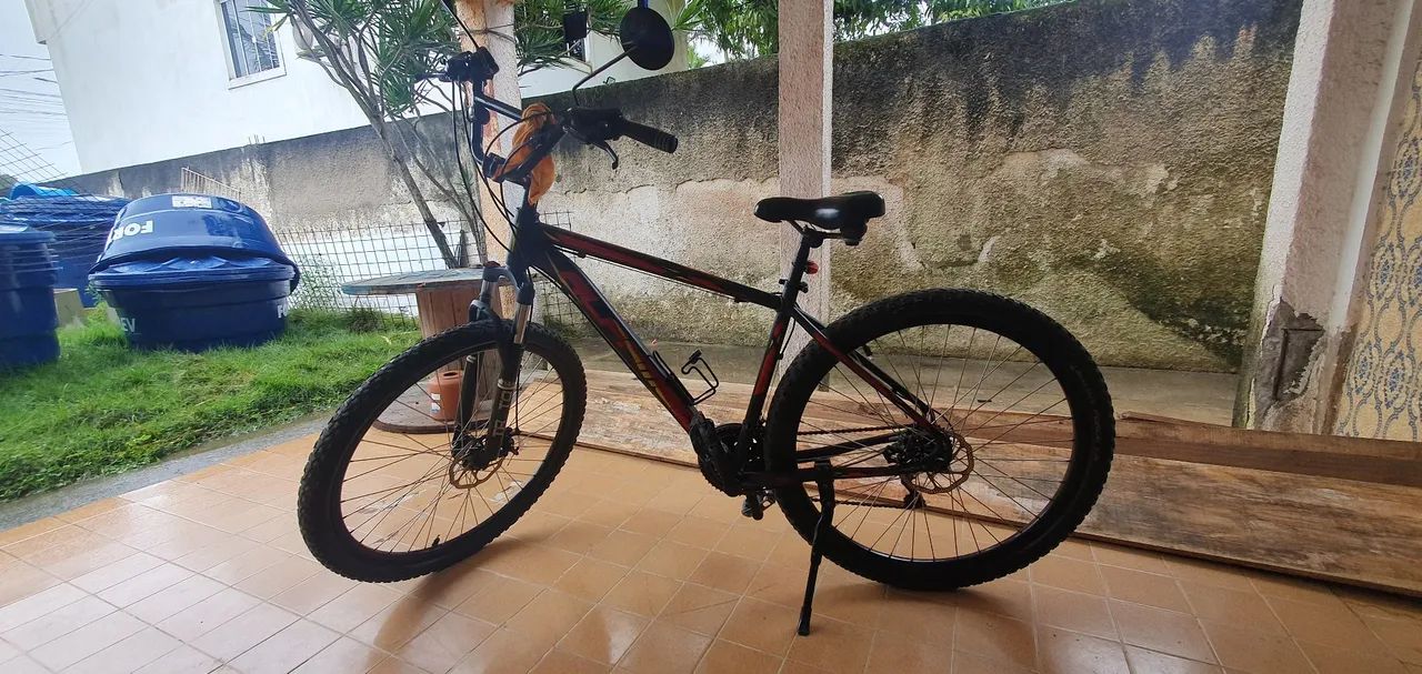 Vendo bicicleta aro 29 nova 
