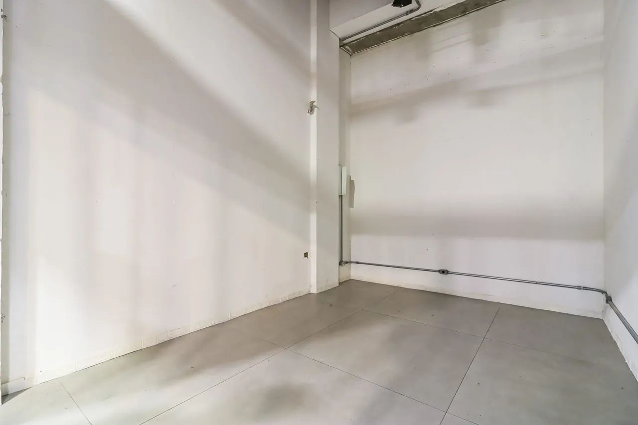 Loja na Avenida São João, 439 - Loja 43  20 m²