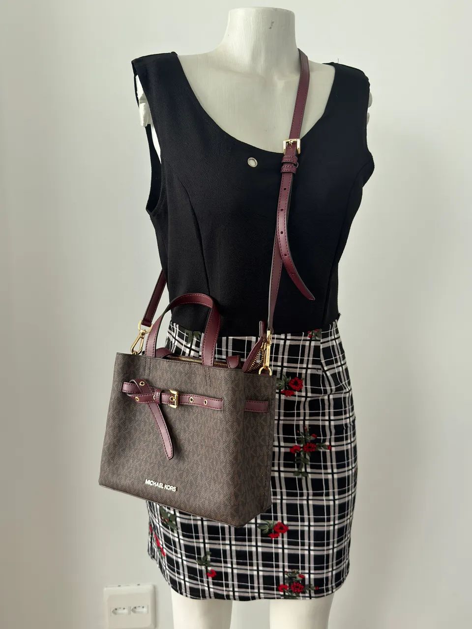 Bolsa michael kors Emília   - Foto 4