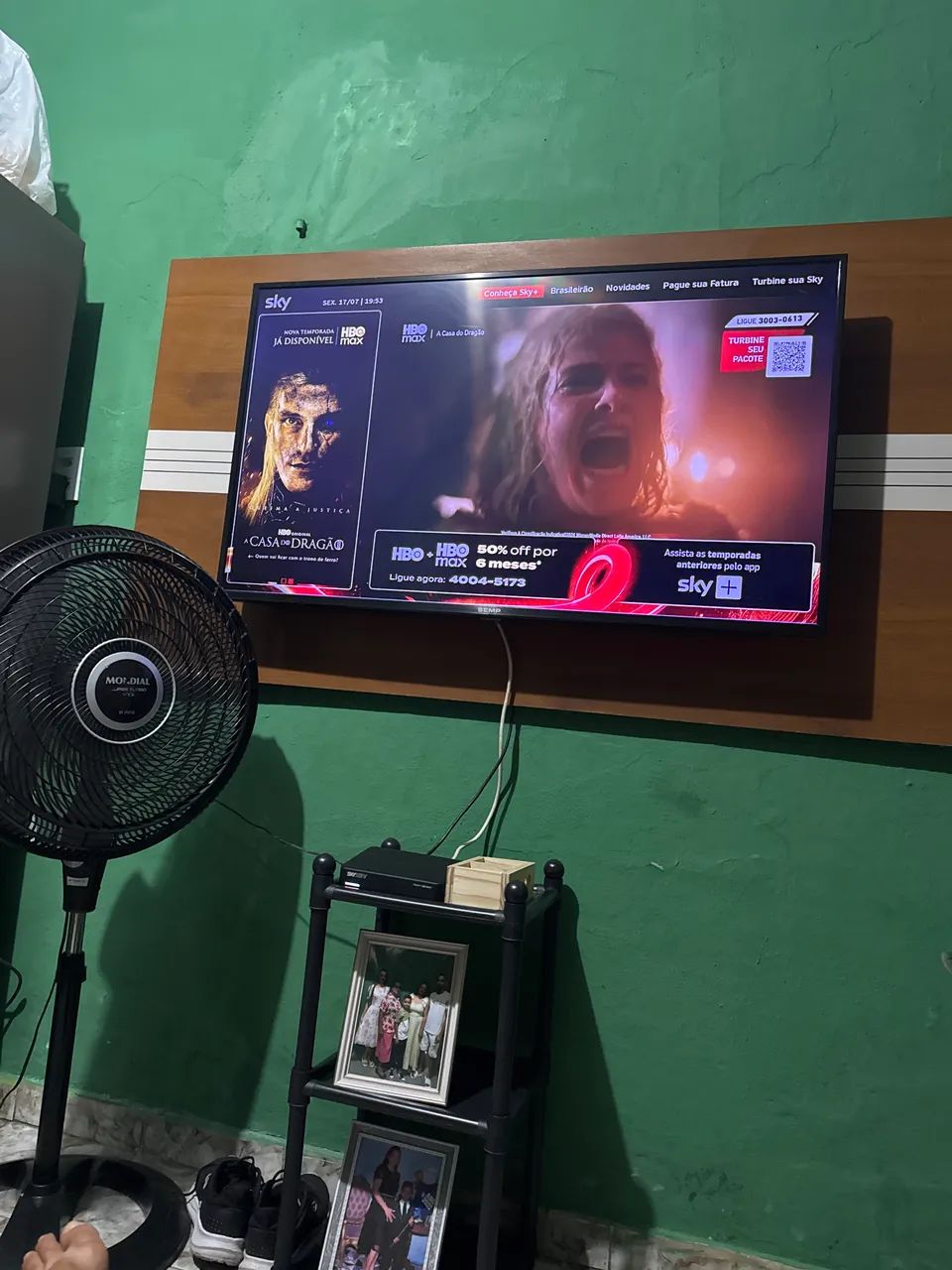 Tv semp toshiba 50 polegadas c/ problema 