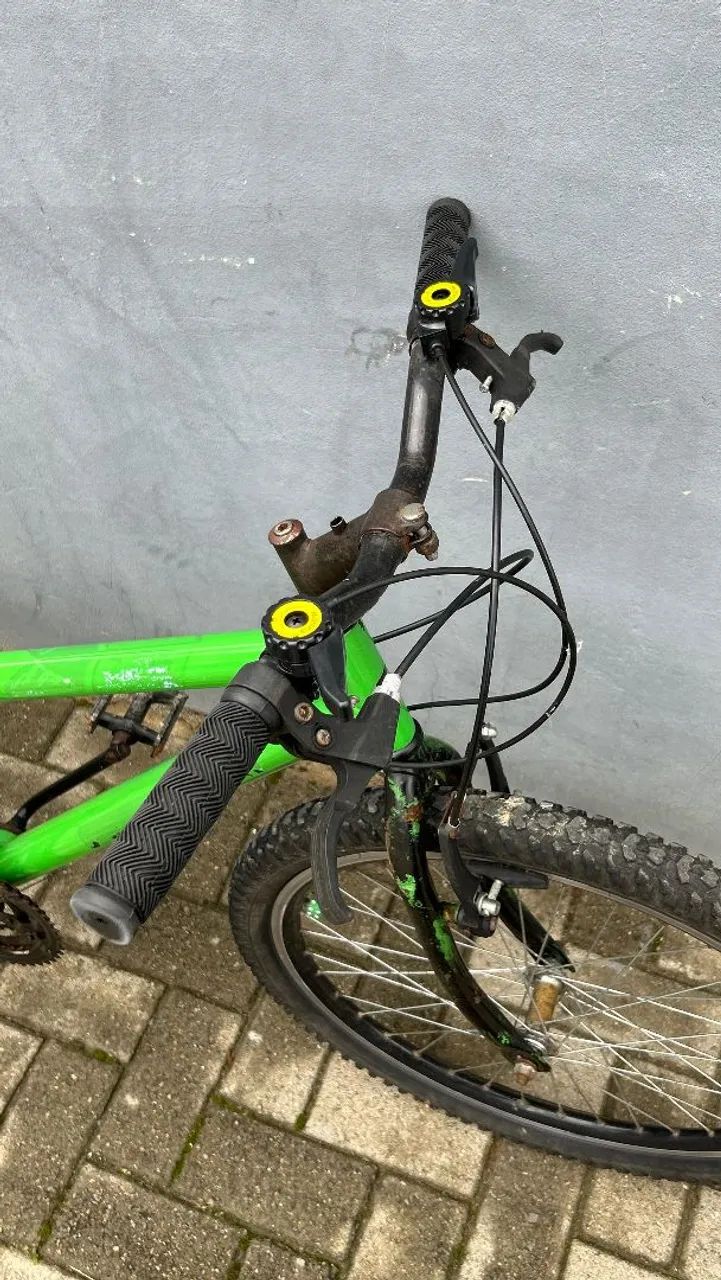 Bicicleta aro 24 usada - Foto 5