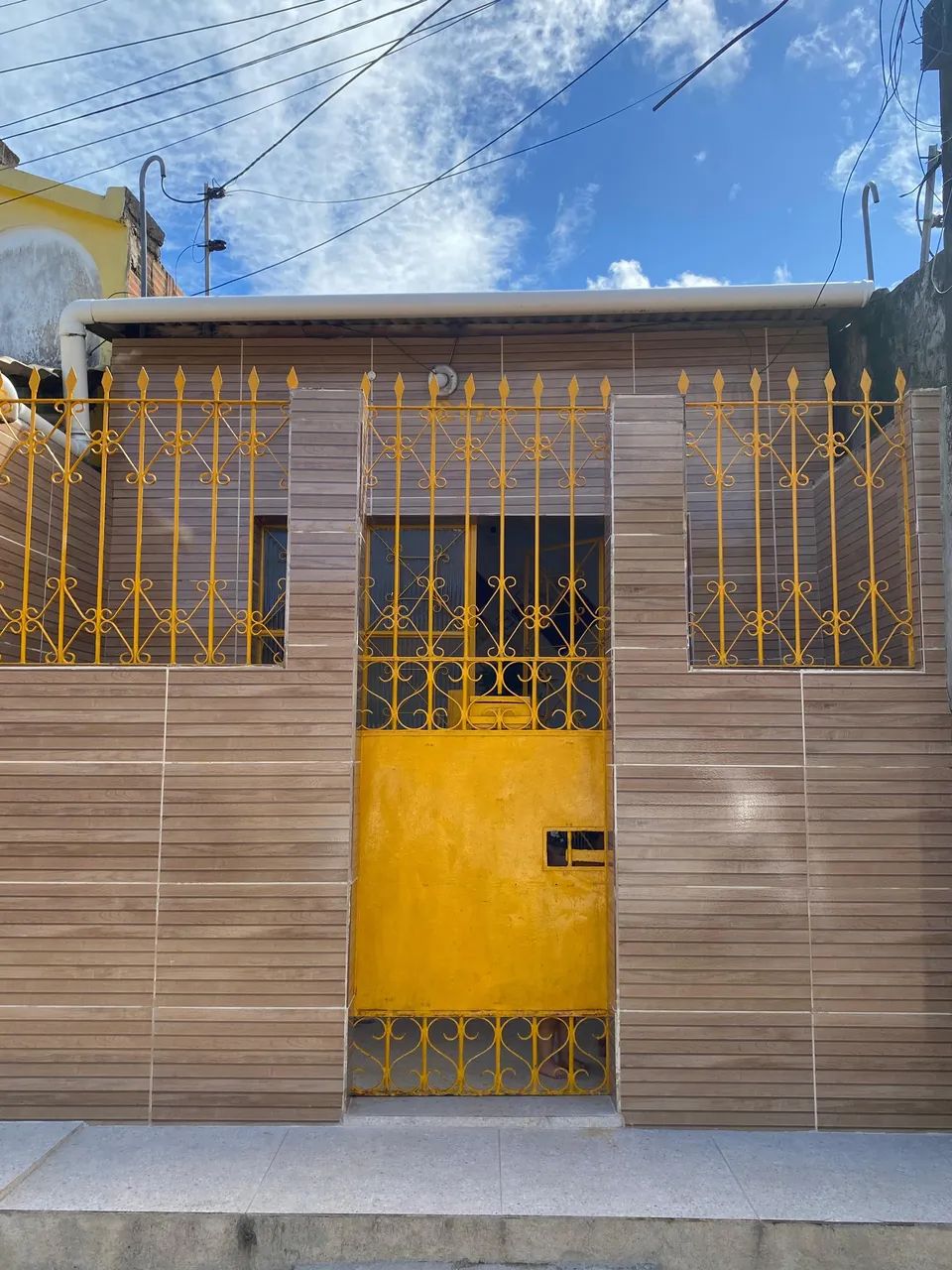 Vendo Casa no vergel com quintal e área 