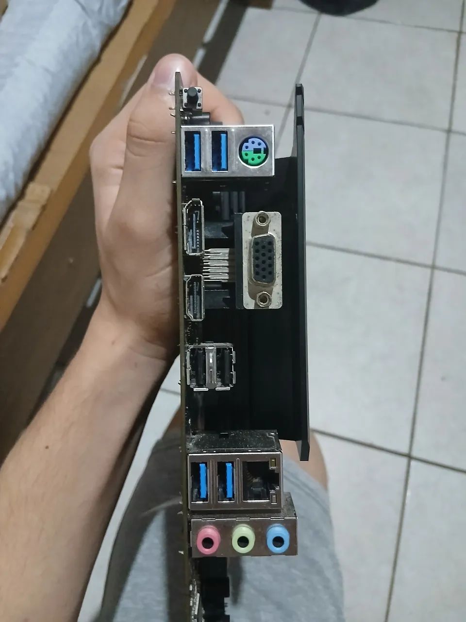 Placa mãe Asus tuf A520 PLUS II - Foto 3