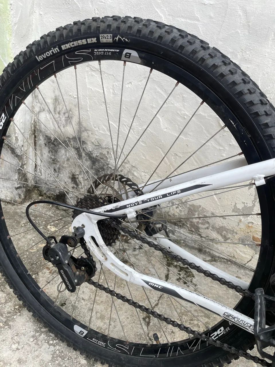 Bicicleta GT Aro 29 