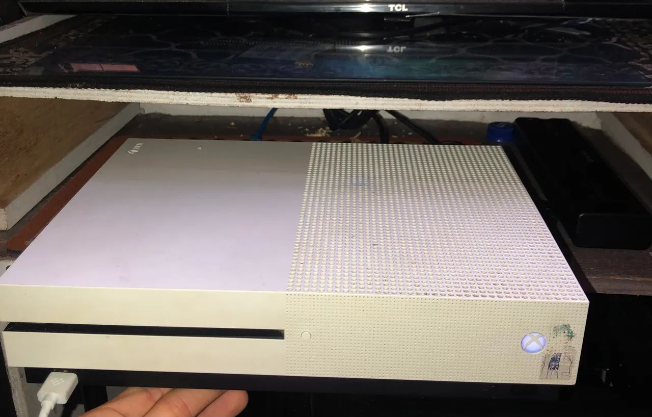 XBOX ONE S 1200