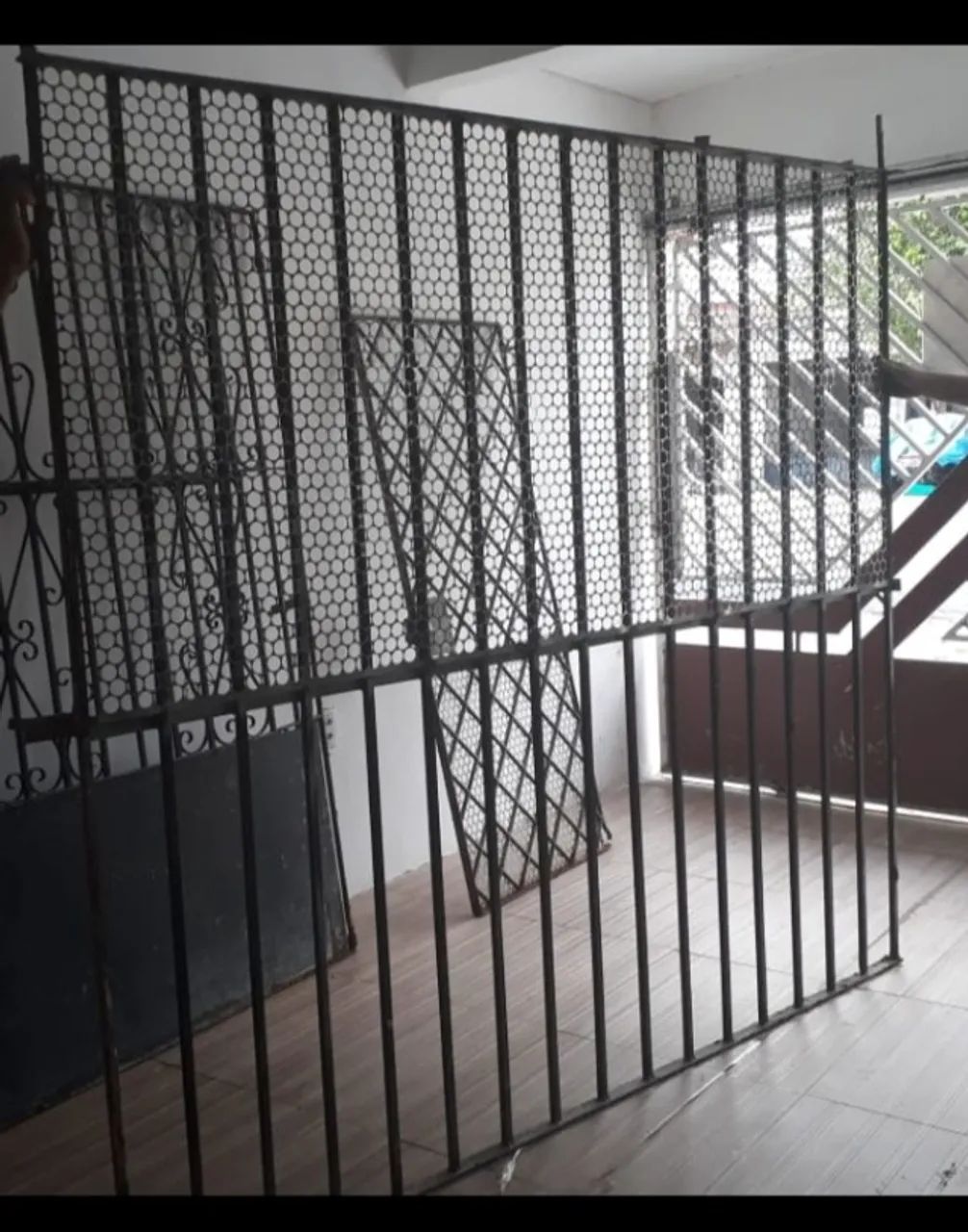 Portao de Ferro Vergalhao Quadrado 5/8 com tela
