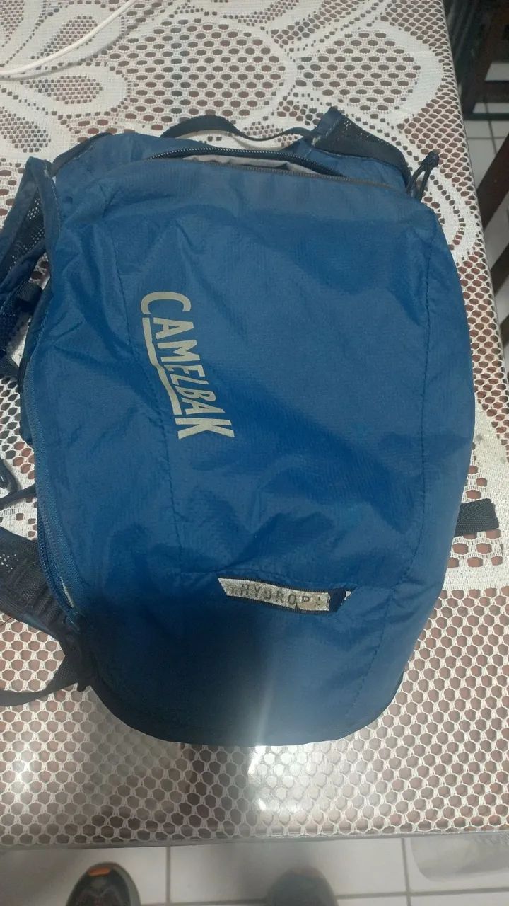 Mochila de hidratação camelbak 1,5L semi nova 
