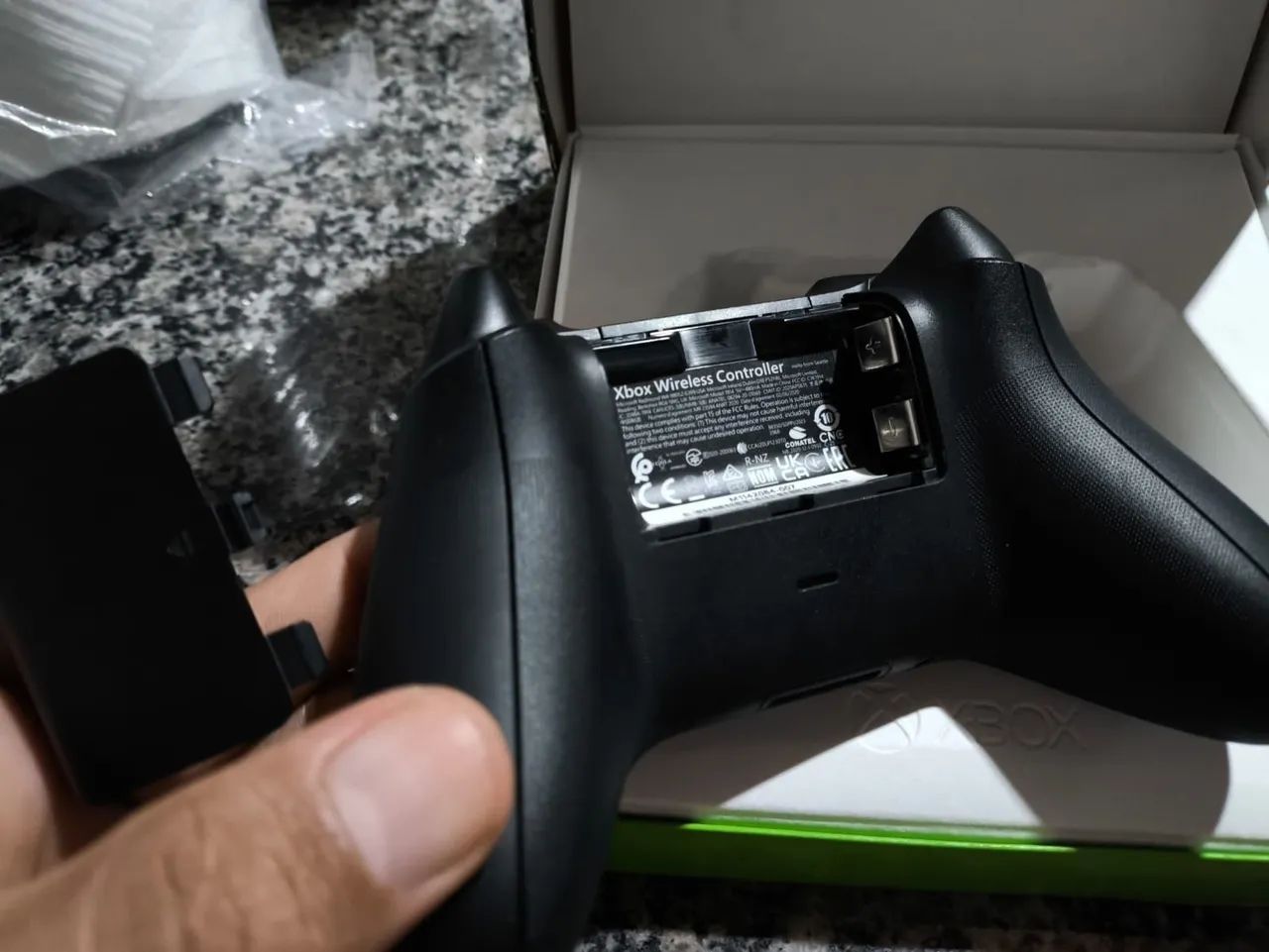 Controle Xbox Series S/X Carbon Black Original Microsoft - 3 Meses de Garantia  - Foto 6