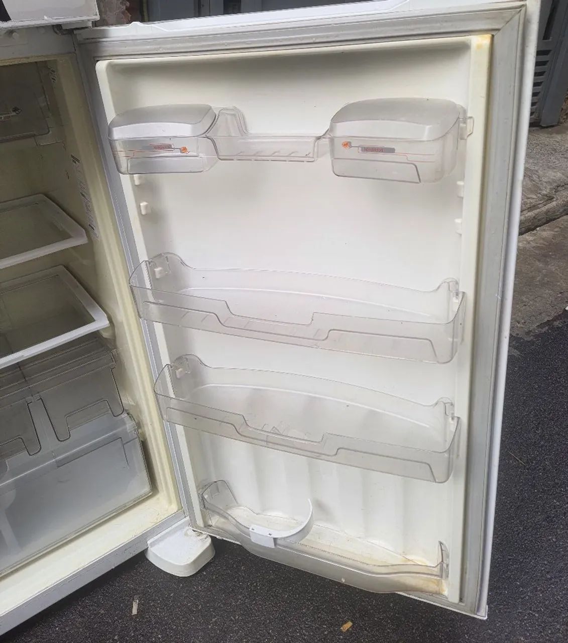 Geladeira Brastemp ative frost free 400 litros 127v frete grátis Régiao  - Foto 3