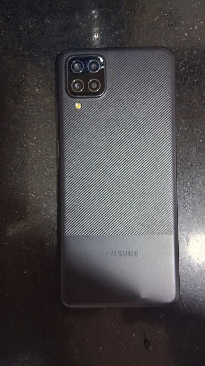 Samsung A12