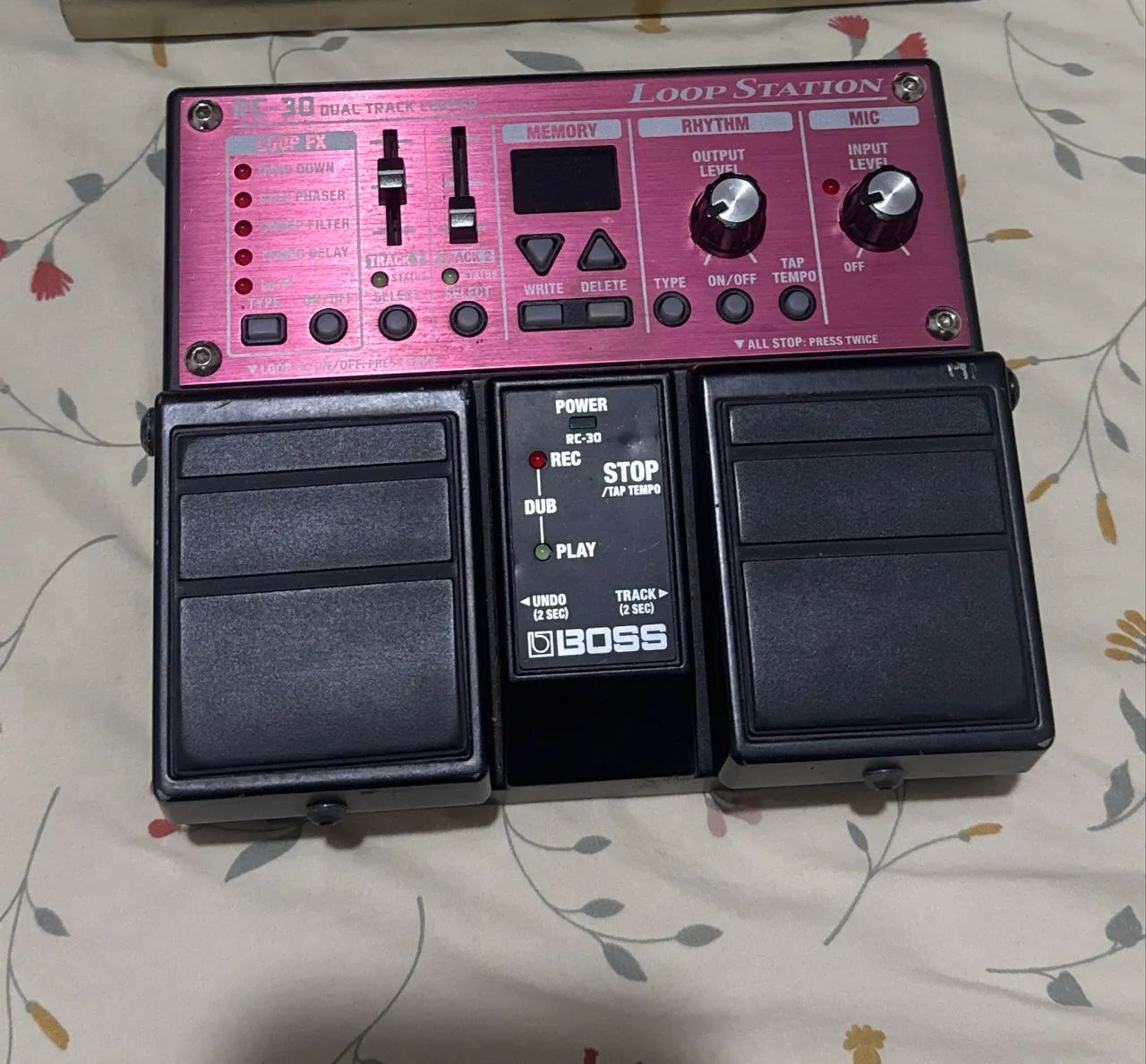 Pedal RC - 30 boss Loop Station 
