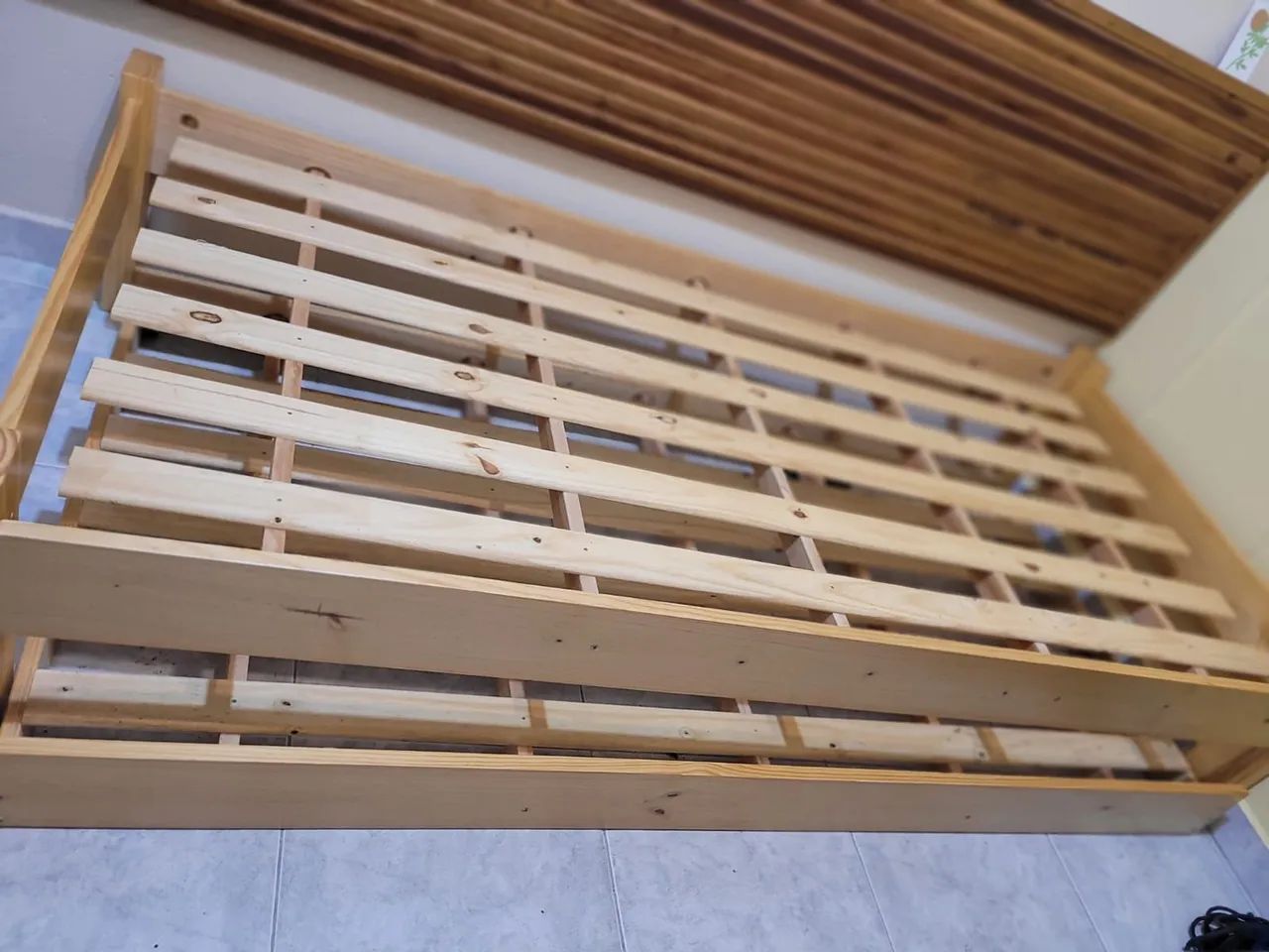Cama de solteiro com cama em baixo nova  - Foto 5