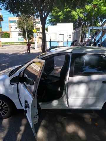 Ford Fiesta Hatch 2003 1.6 completo - Foto 6