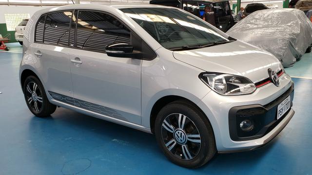 Volkswagen UP TSI 1.0 Turbo 17/18 - Foto 3