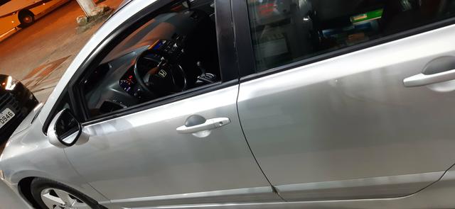 Vendo ou troco .carro impecável único dono .Tudo em dia.aberto a negócio - Foto 9