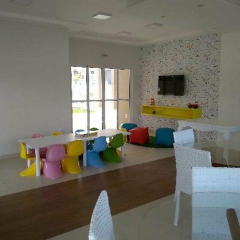 Alugo apartamento de 2/4 em condomínio club ??