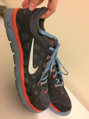 Tenis 36