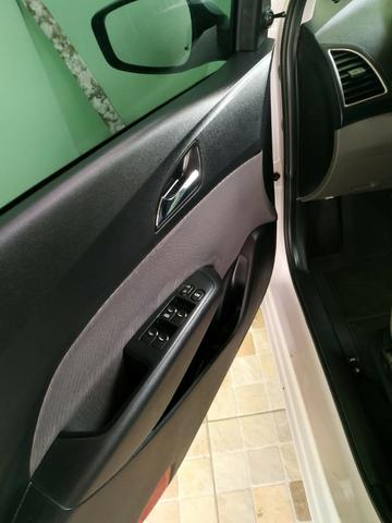 HB20S Branco Comfort Plus 1.6 2014 Automático 73 mil KM Sedã Sedan - Foto 10