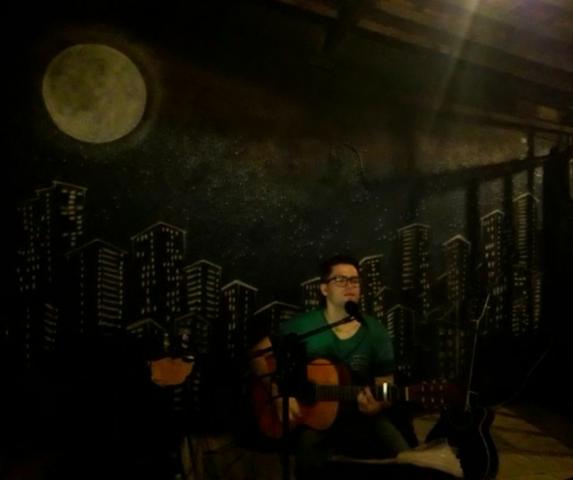 Voz e Violão Cover Música ao vivo - Foto 5