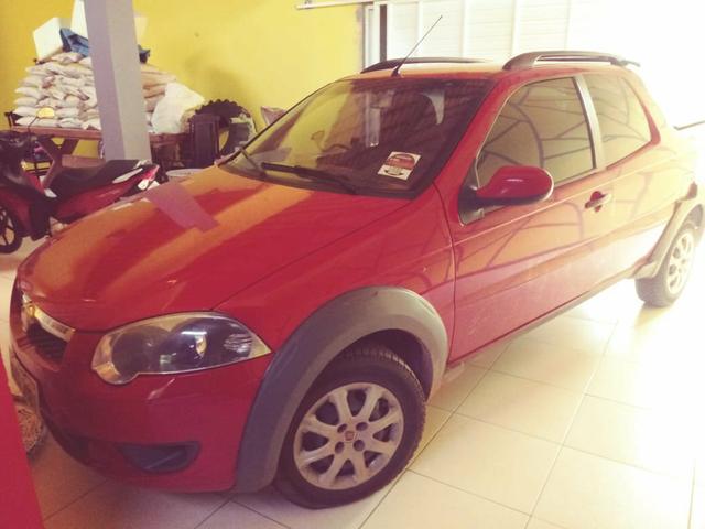Strada 1.6 ano 14/15