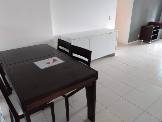Alugo Barra 2 quartos suite vaga elevador e infra com mobília - Foto 3