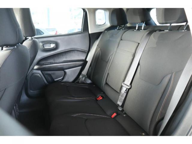 Jeep Compass LONGITUDE 2.0 4X4 - Foto 13