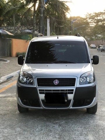 FIAT DOBLÒ CARRO DE FAMÍLIA 