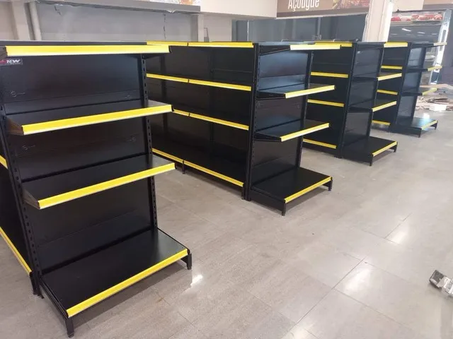 Gôndola Central Preta