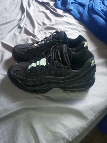 Air Max 95 original essential, número 41 - Roupas e calçados - Guadalupe,  Rio de Janeiro 1032691307 | OLX