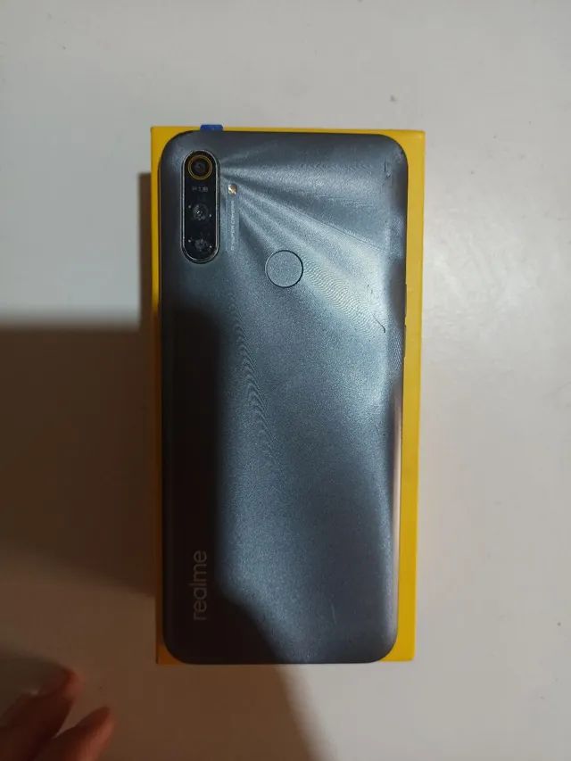 realme 5i black colour